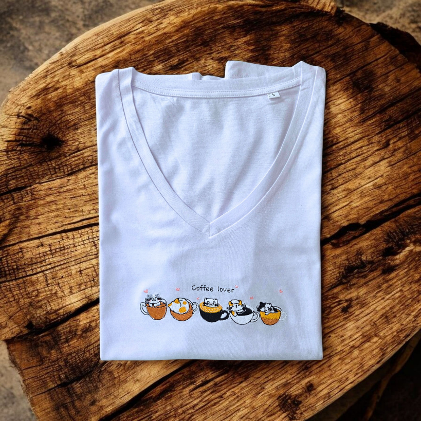 Coffee lover, cute cats - short sleeve t-shirt