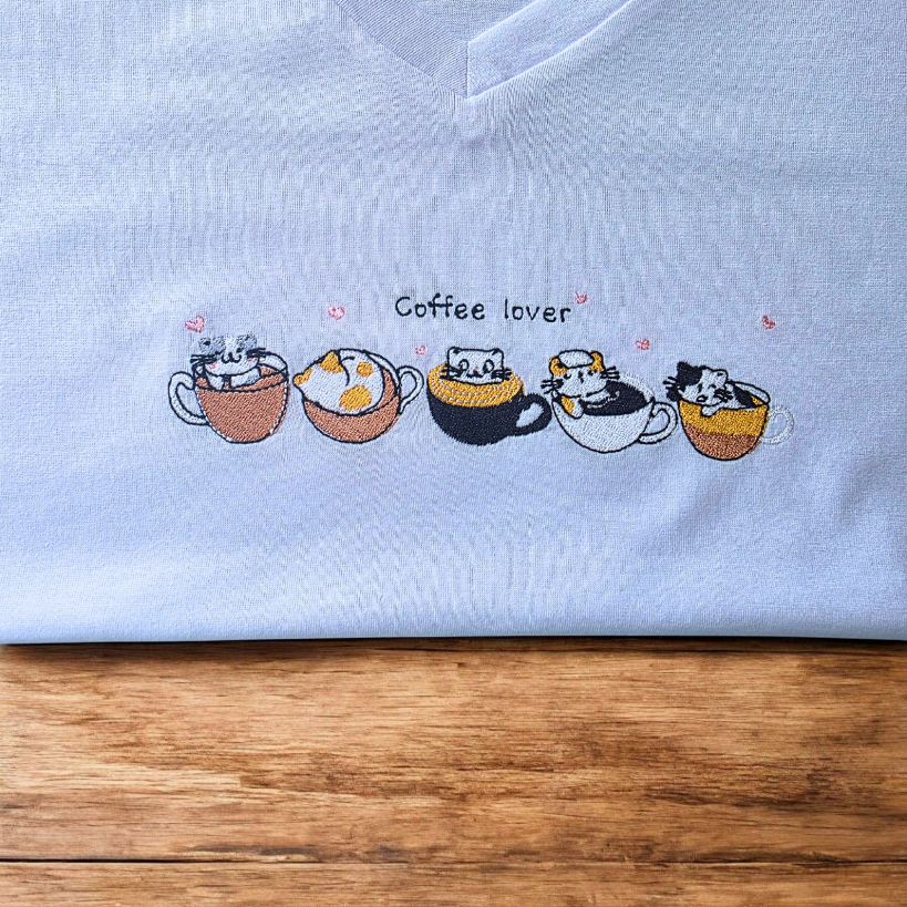 Coffee lover, cute cats - short sleeve t-shirt