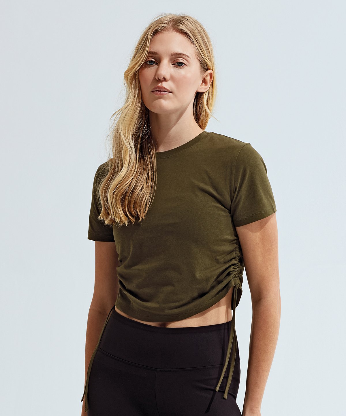 Necklace embroidered crop top with rhinestones